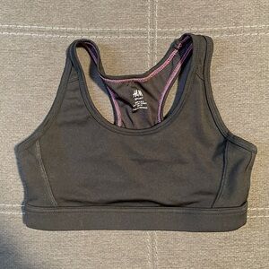 sports bra